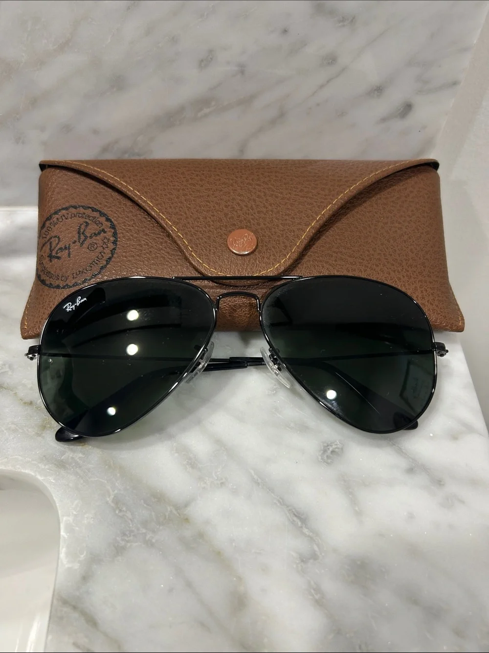 Ray-Ban Black Frame Sunglasses with Brown Case